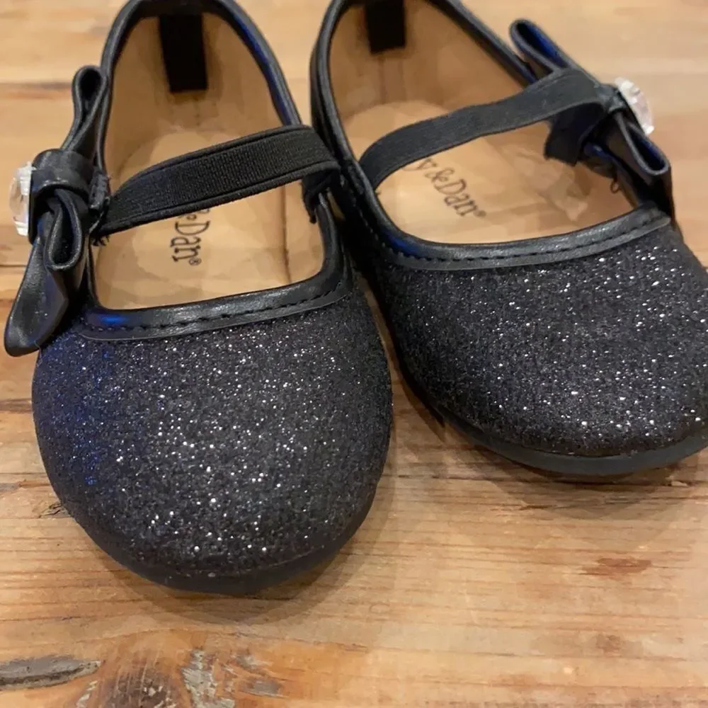 Lily & Dan size toddler